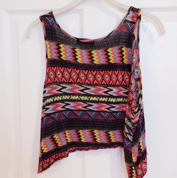 Annabelle women's printed crop top💚💛🧡❤ - Picture 5 of 6